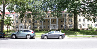 129 Chancellor Ave Apartments