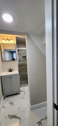 215 S Mount St photo'