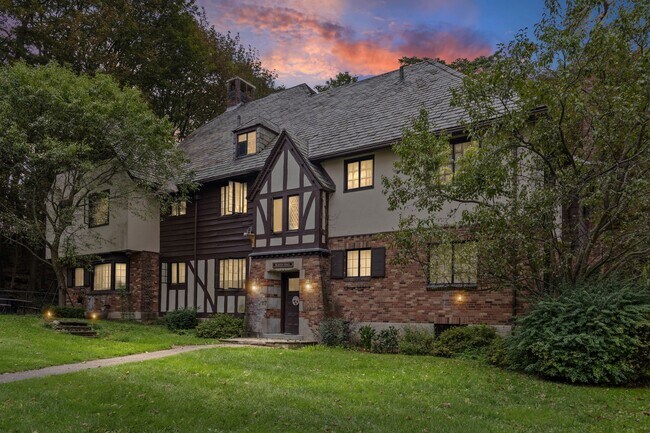 117-125 Highland Pky