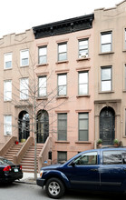 602 Henry St in Brooklyn, NY - Building Photo - Building Photo