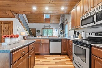 372 Hiwassee Dr-Unit -ID1043583P in Decatur, TN - Building Photo - Building Photo