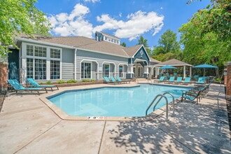 Parkers Lake in Plymouth, MN - Foto de edificio - Building Photo