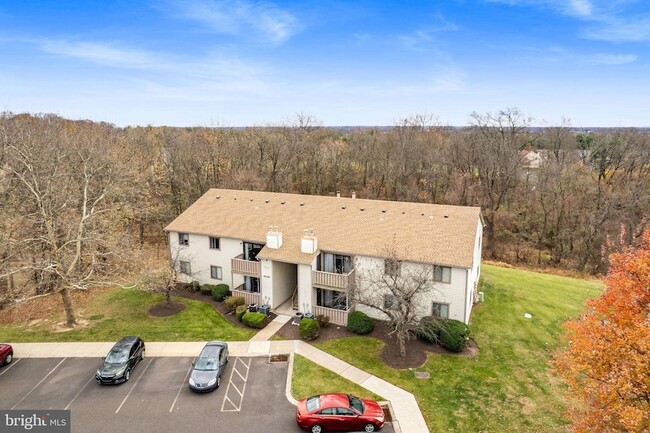 408 Stockton Ct in North Wales, PA - Foto de edificio - Building Photo