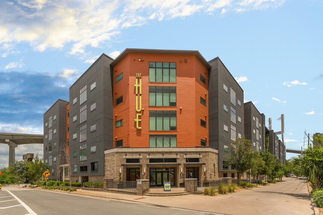 The Hue in Savannah, GA - Building Photo