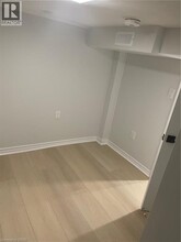 133 Fennell Ave E in Hamilton, ON - Building Photo - Building Photo