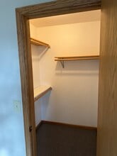 N5533 Penny Lane in Onalaska, WI - Foto de edificio - Building Photo