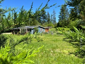 19619 83rd Ave E in Spanaway, WA - Building Photo