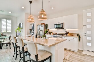 11290 Hidden Peak Ave in Las Vegas, NV - Building Photo - Building Photo