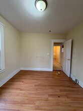 108 Shepard St, Unit 2 in New Haven, CT - Building Photo - Building Photo