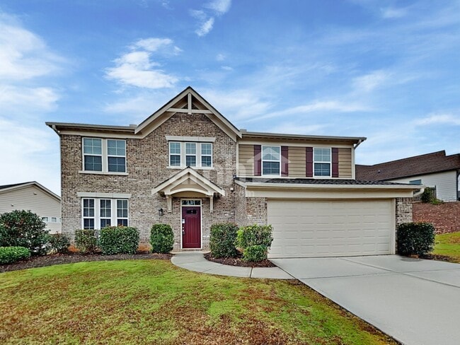 property at 804 Commerce Trl