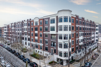 1200 Grand Condo in Hoboken, NJ - Building Photo - Building Photo