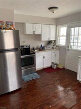 11321 Dove Ave in Cleveland, OH - Building Photo - Building Photo