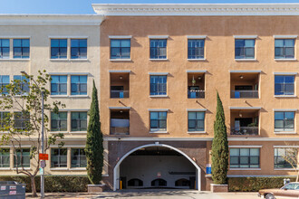 City Place Lofts I in Long Beach, CA - Building Photo - Building Photo