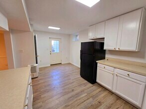 1685 Baltimore Annapolis Blvd, Unit Basement in Arnold, MD - Building Photo - Building Photo