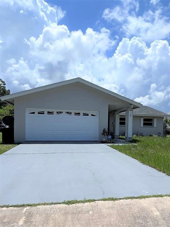 1675 Summit Way in Dunedin, FL - Building Photo - Building Photo