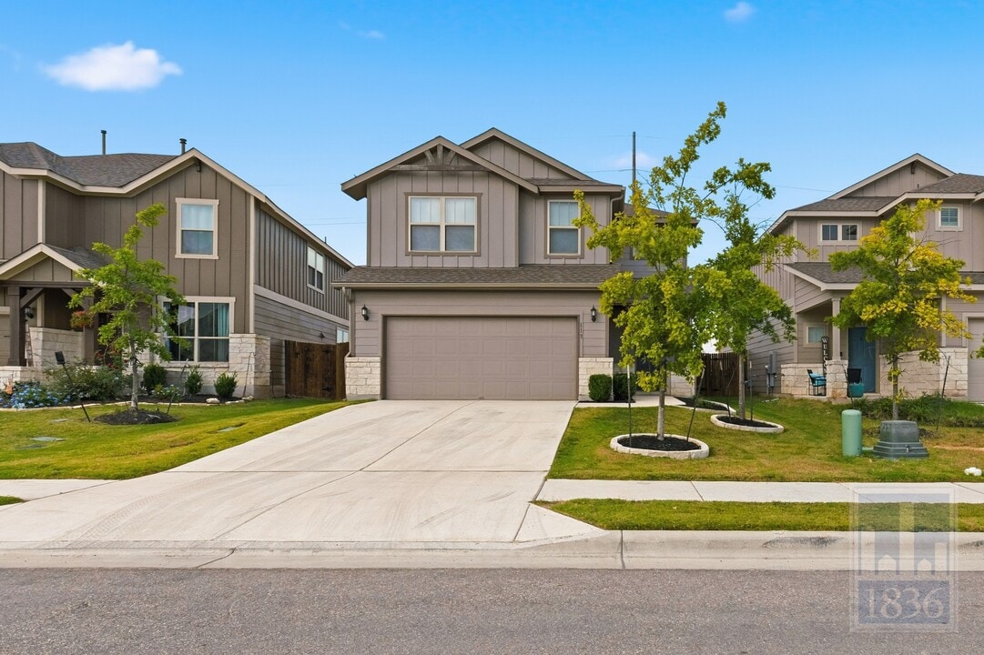 113 Zuma Dr in Liberty Hill, TX - Building Photo