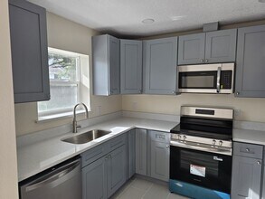 414 Sandpiper Ridge Dr in Orlando, FL - Foto de edificio - Building Photo