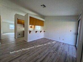 3307 Stella Ave in Rosamond, CA - Building Photo - Building Photo