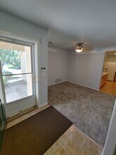 11109 Josephine Way in Northglenn, CO - Foto de edificio - Building Photo