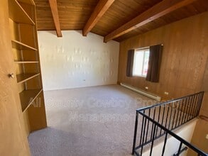 1000 E Garfield St in Laramie, WY - Building Photo - Building Photo