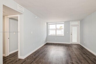 910 Jefferson Ave in Miami Beach, FL - Building Photo - Building Photo