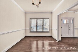 6982 Linn Cove Court in Roanoke, VA - Building Photo - Building Photo