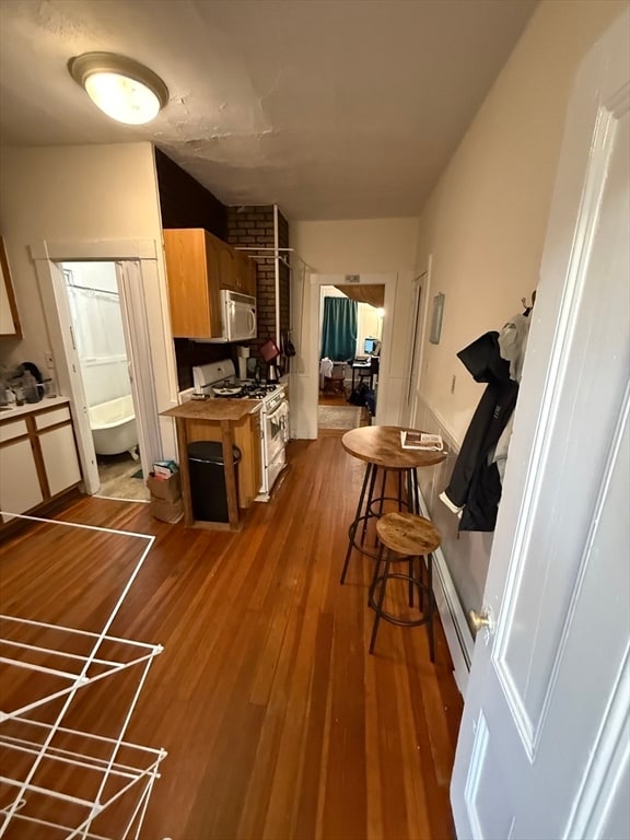 property at 9 N Park St