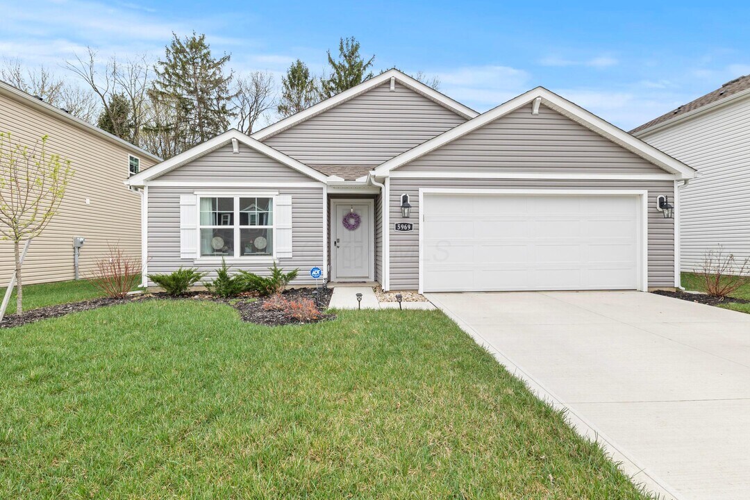 5969 Hollett Dr S in Columbus, OH - Building Photo