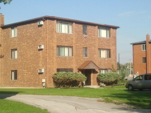 14036 Kilpatrick Ave in Crestwood, IL - Building Photo