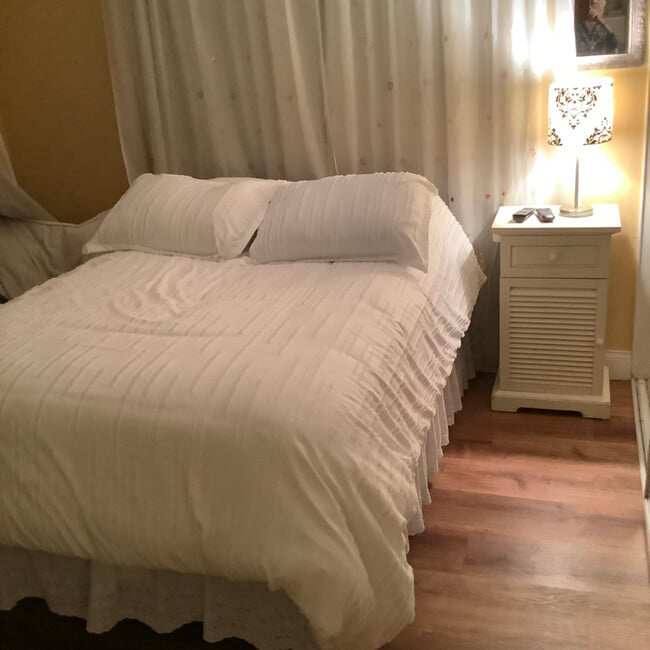 property at 5662 Medeabrook Pl