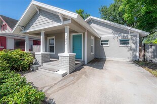 4022 N Marguerite St in Tampa, FL - Building Photo