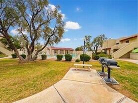 2020 W Union Hills Dr, Unit 254 in Phoenix, AZ - Building Photo