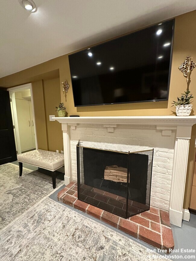 property at 25 Westfield Rd