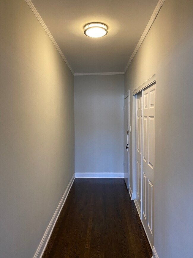 730 Reba Pl in Evanston, IL - Building Photo - Building Photo