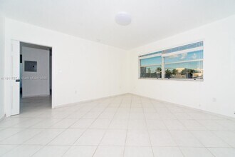 7725 Carlyle Ave in Miami Beach, FL - Building Photo - Building Photo