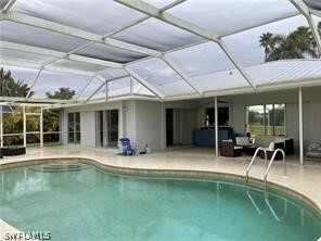 164 Pebble Beach Blvd in Naples, FL - Building Photo