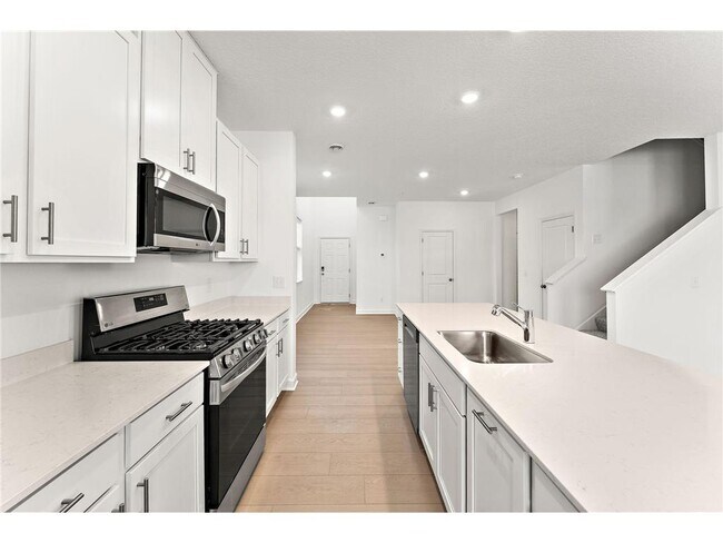 2239 Tyrone Dr S in Shakopee, MN - Building Photo - Building Photo