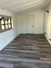 4528 S Cooper Pl in Tampa, FL - Foto de edificio - Building Photo