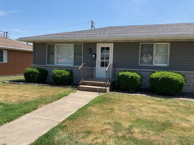 property at 425 W 2nd Pl