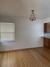 2042 Montecito Ave in Santa Rosa, CA - Building Photo - Building Photo