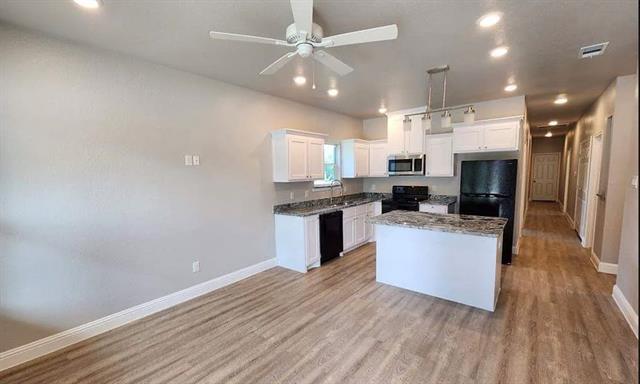 3118 Hemphill St in Greenville, TX - Building Photo - Building Photo