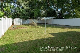 878 E Market St in Burlington, NC - Building Photo - Building Photo