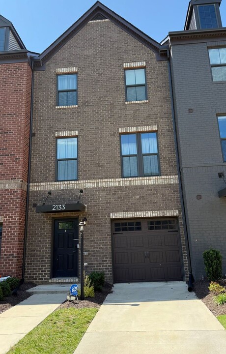 2133 Tobacco Mill St in Richmond, VA - Building Photo