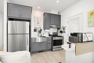 1657 Valley High Ave in Thousand Oaks, CA - Building Photo - Building Photo