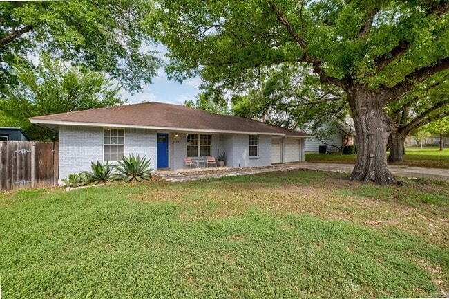 property at 5608 Cordell Ln