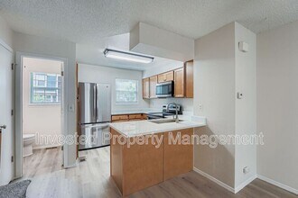 12032 E Ford Cir in Aurora, CO - Building Photo - Building Photo