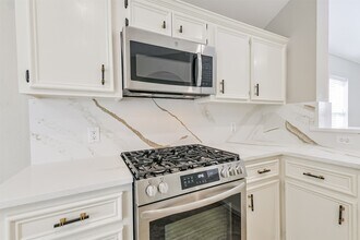 26845 Iron Manor Ln in Humble, TX - Building Photo - Building Photo