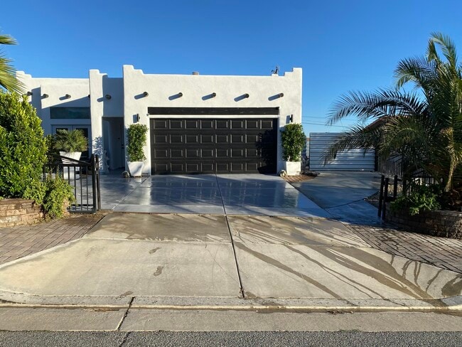 property at 9762 Palm Dr