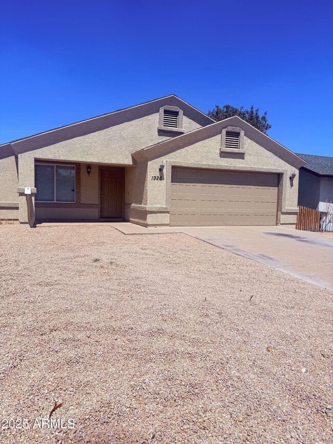 1926 W Jefferson St in Phoenix, AZ - Building Photo - Building Photo