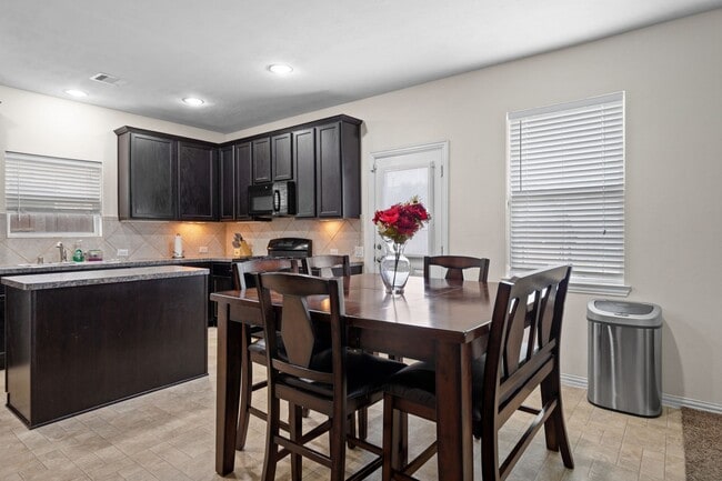 4218 Audrey Manor Ln in Katy, TX - Building Photo - Building Photo